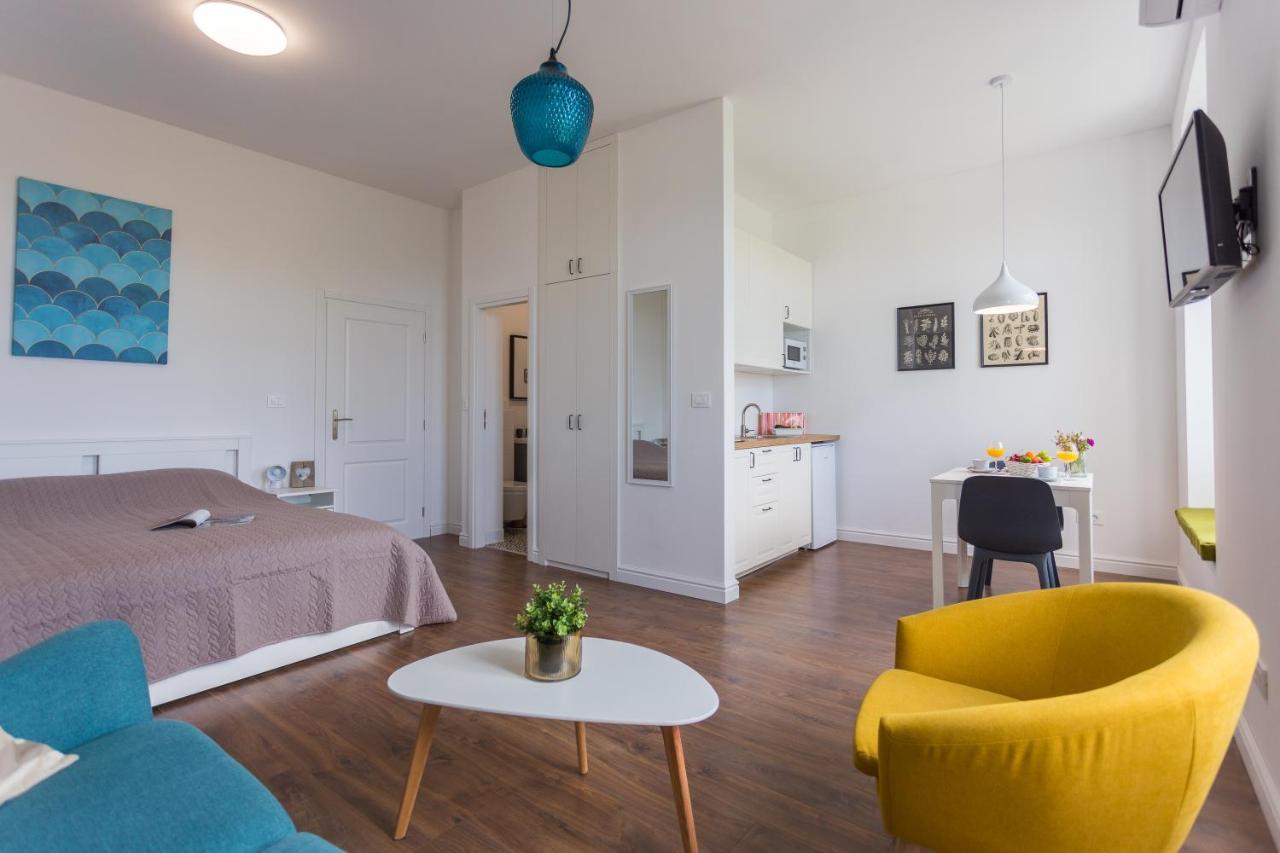 Bu2 Pula Studio Apartment Extérieur photo