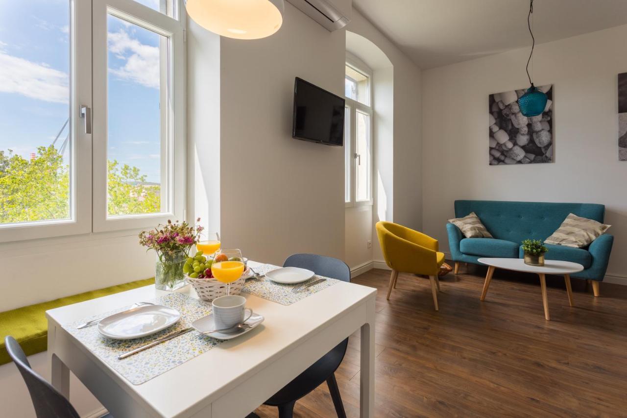 Bu2 Pula Studio Apartment Extérieur photo