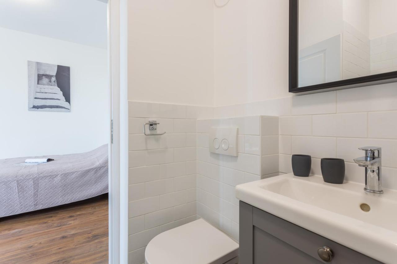 Bu2 Pula Studio Apartment Extérieur photo