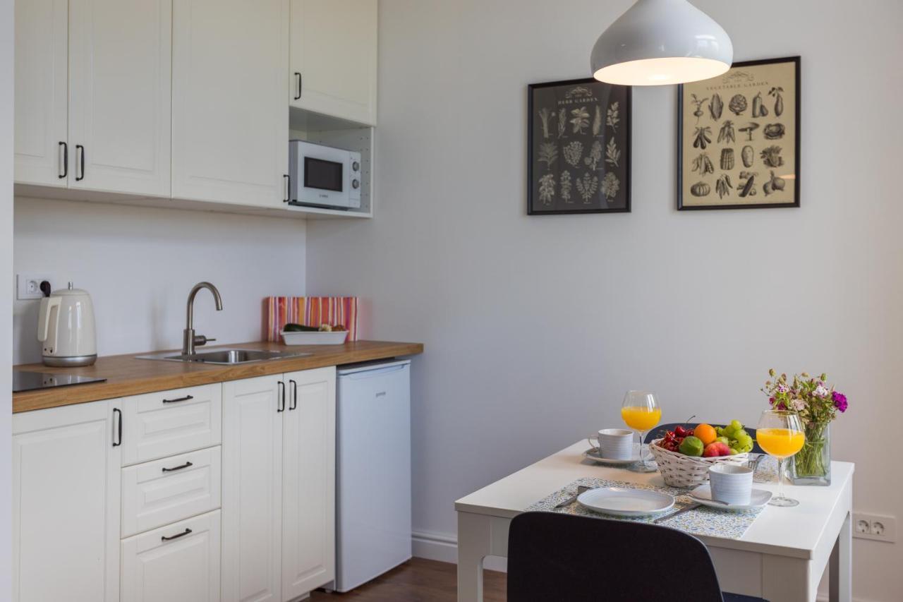 Bu2 Pula Studio Apartment Extérieur photo
