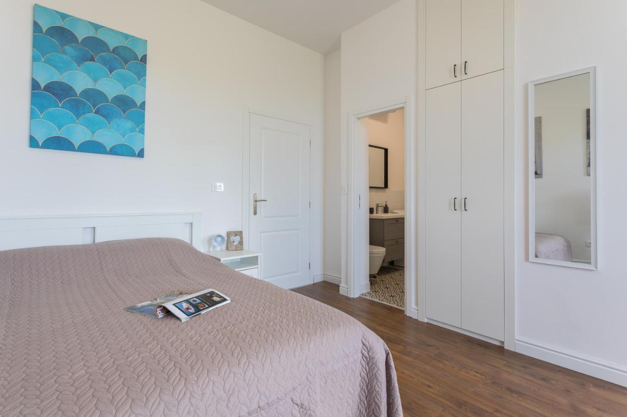 Bu2 Pula Studio Apartment Extérieur photo